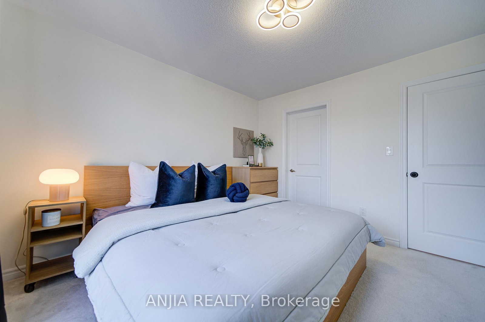 Townhouse for sale at 64 Chicago Lane, Markham, Ontario, L6E 2C1 - Wismer - MLS: N12974544