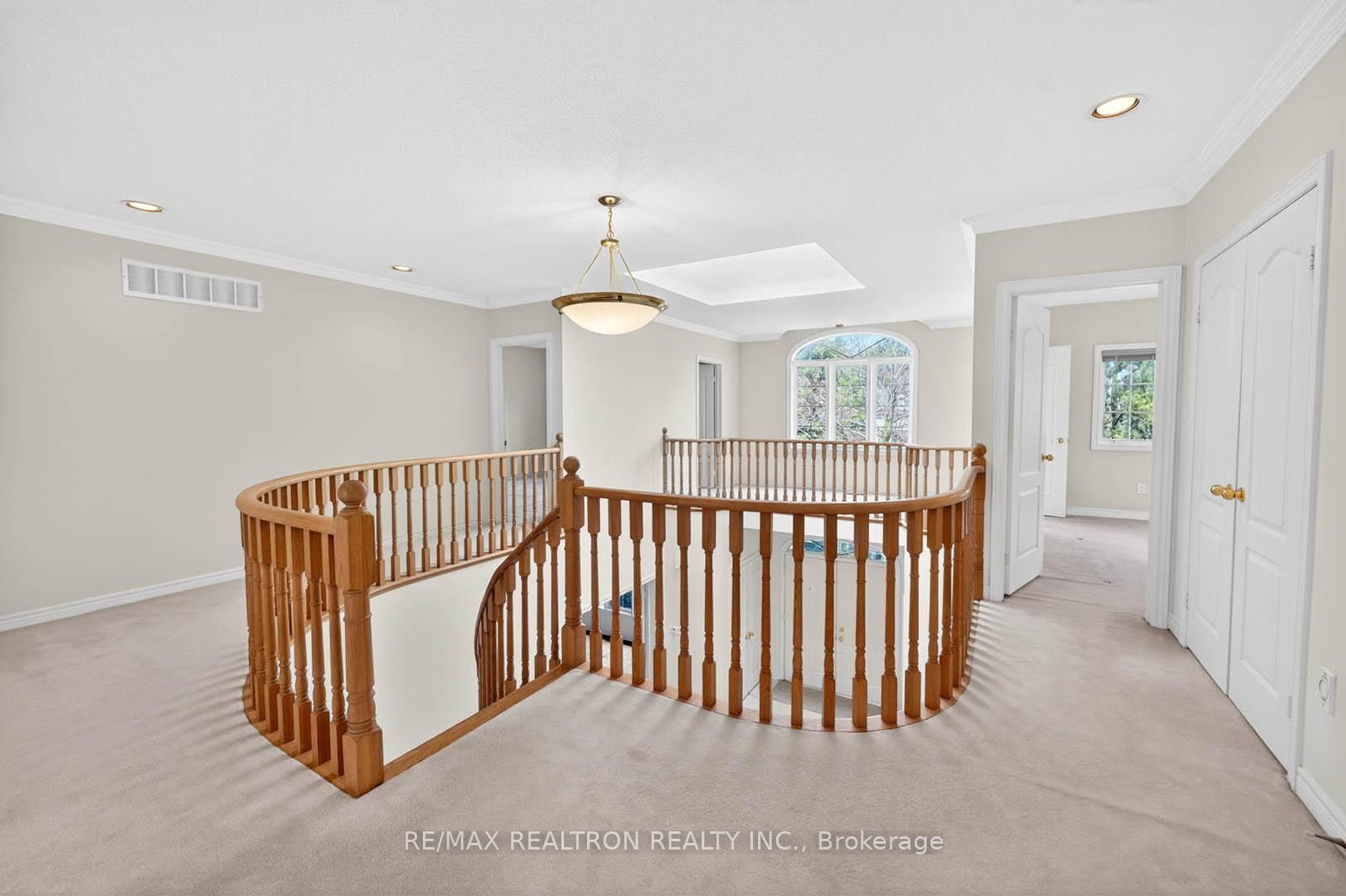 Detached House for sale at 385 Calvert Road, Markham, Ontario, L6C 1X7 - Cachet - MLS: N12974610