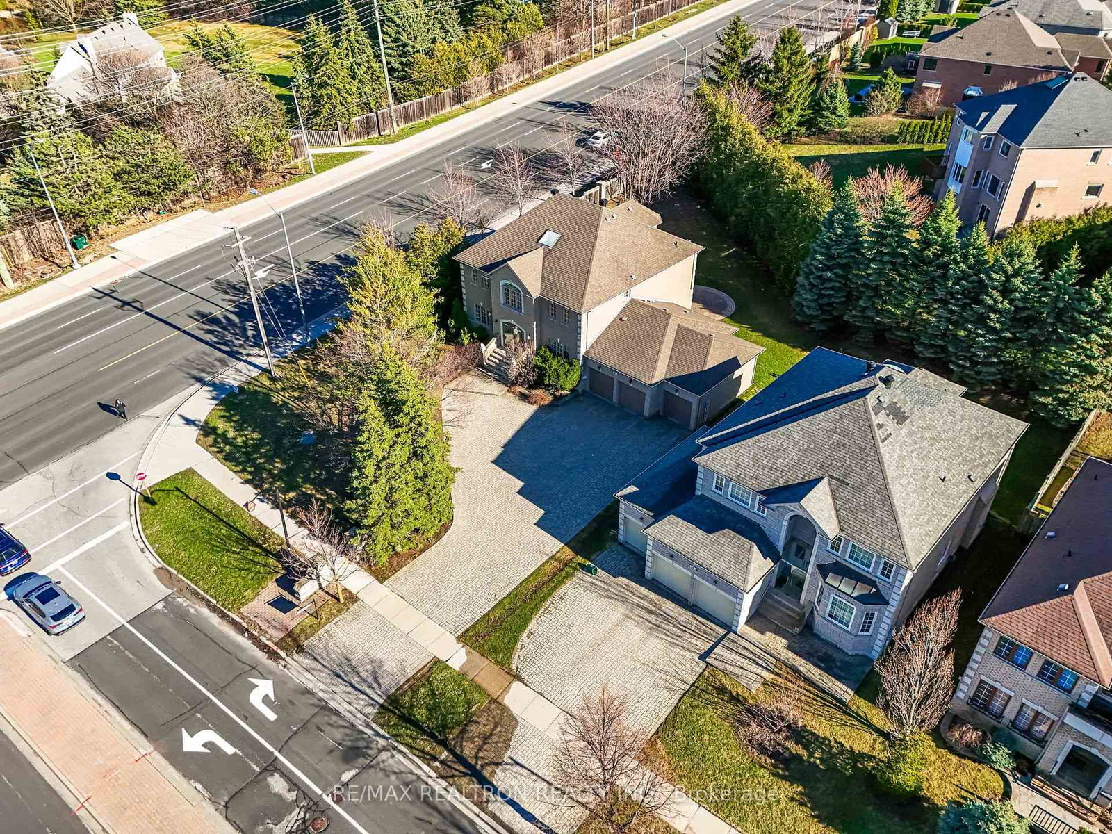 Detached House for sale at 385 Calvert Road, Markham, Ontario, L6C 1X7 - Cachet - MLS: N12974610