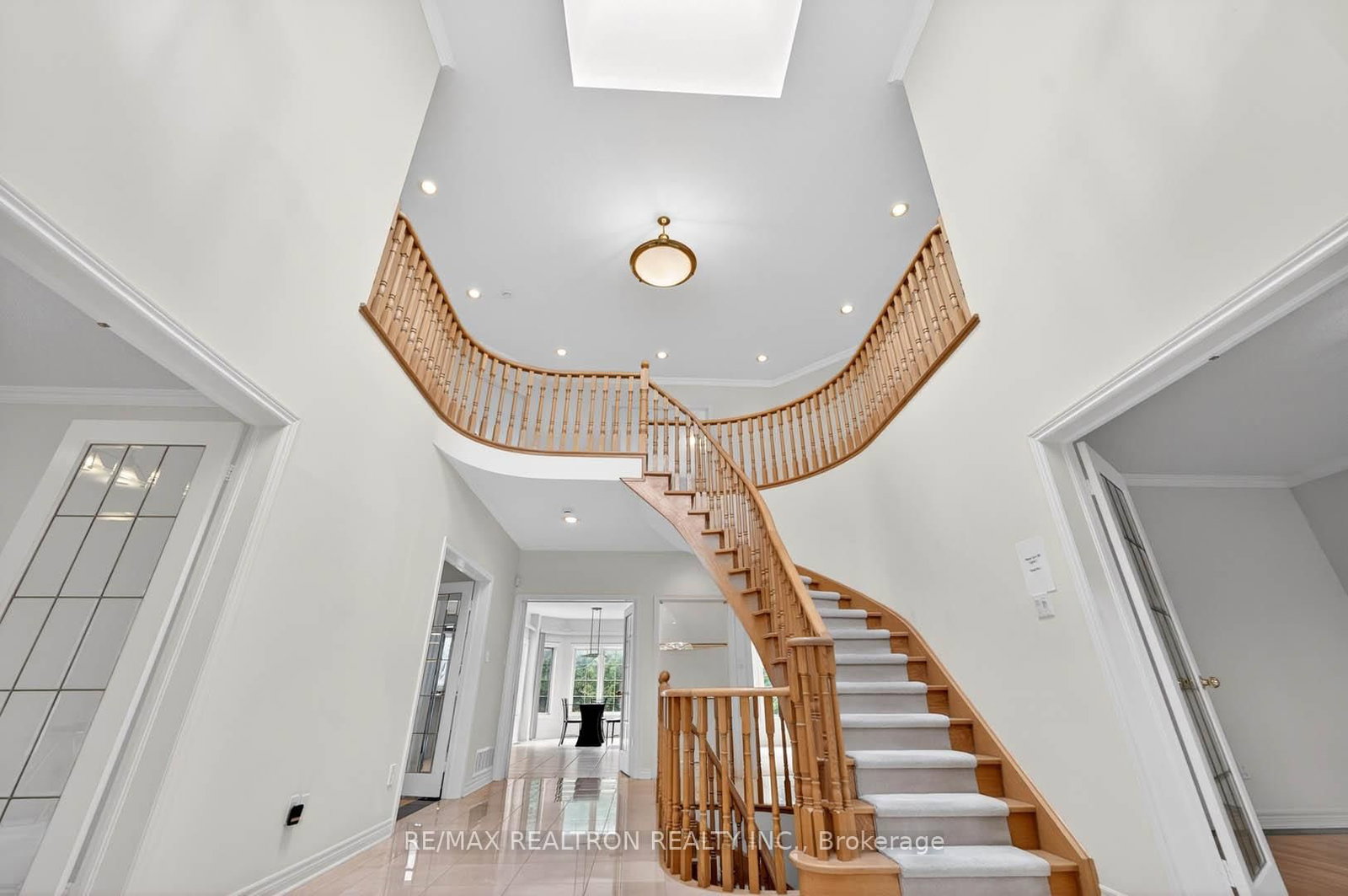 Detached House for sale at 385 Calvert Road, Markham, Ontario, L6C 1X7 - Cachet - MLS: N12974610