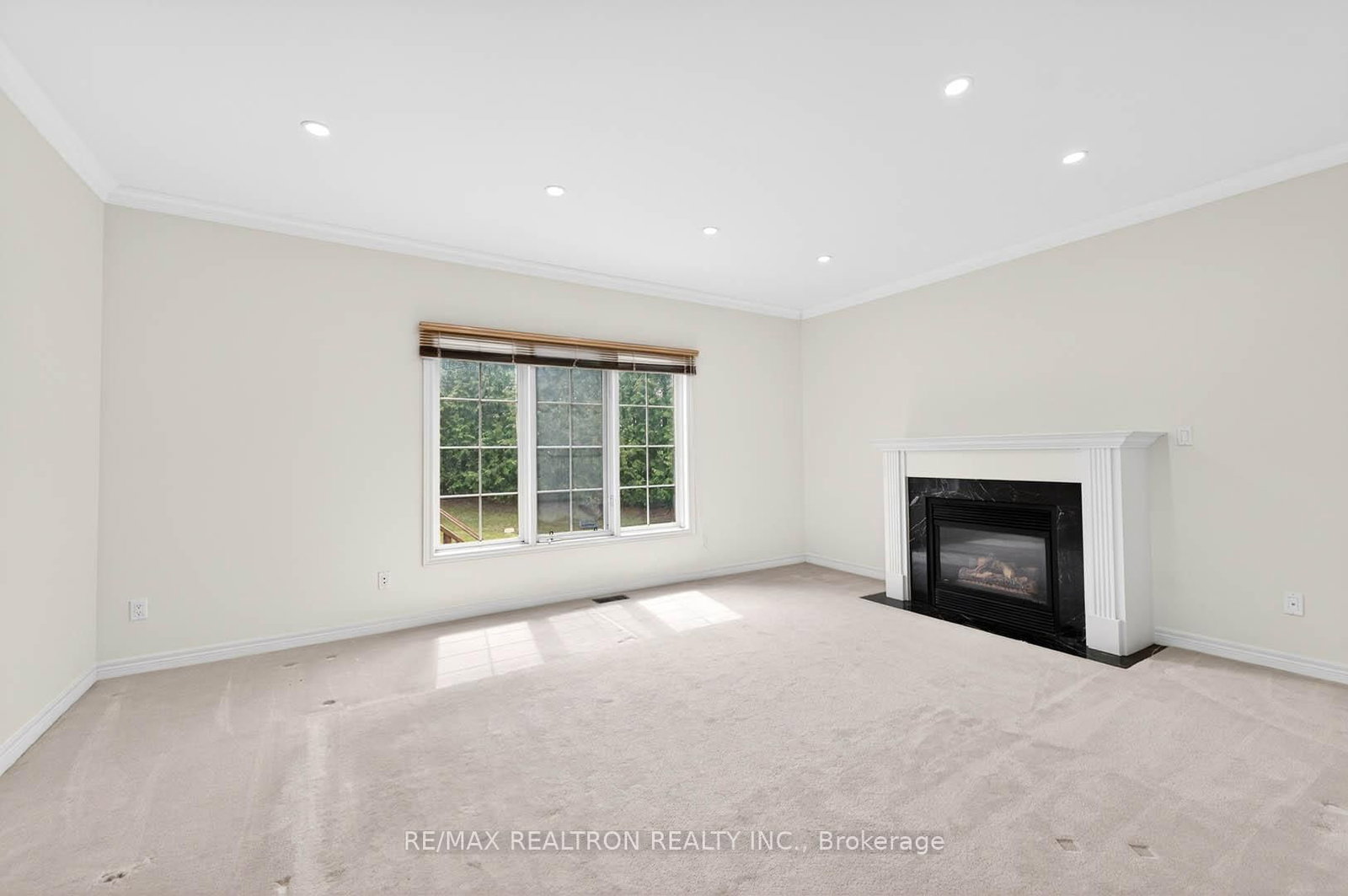 Detached House for sale at 385 Calvert Road, Markham, Ontario, L6C 1X7 - Cachet - MLS: N12974610