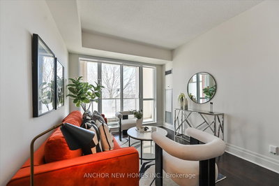 210 - 57 Upper Duke Cres | Markham | Image
