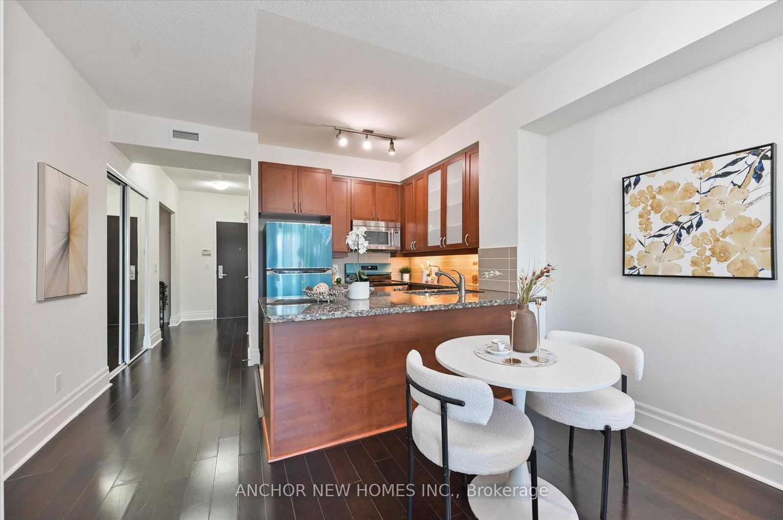 57 Upper Duke Crescent, Unit 210 - Photo 17