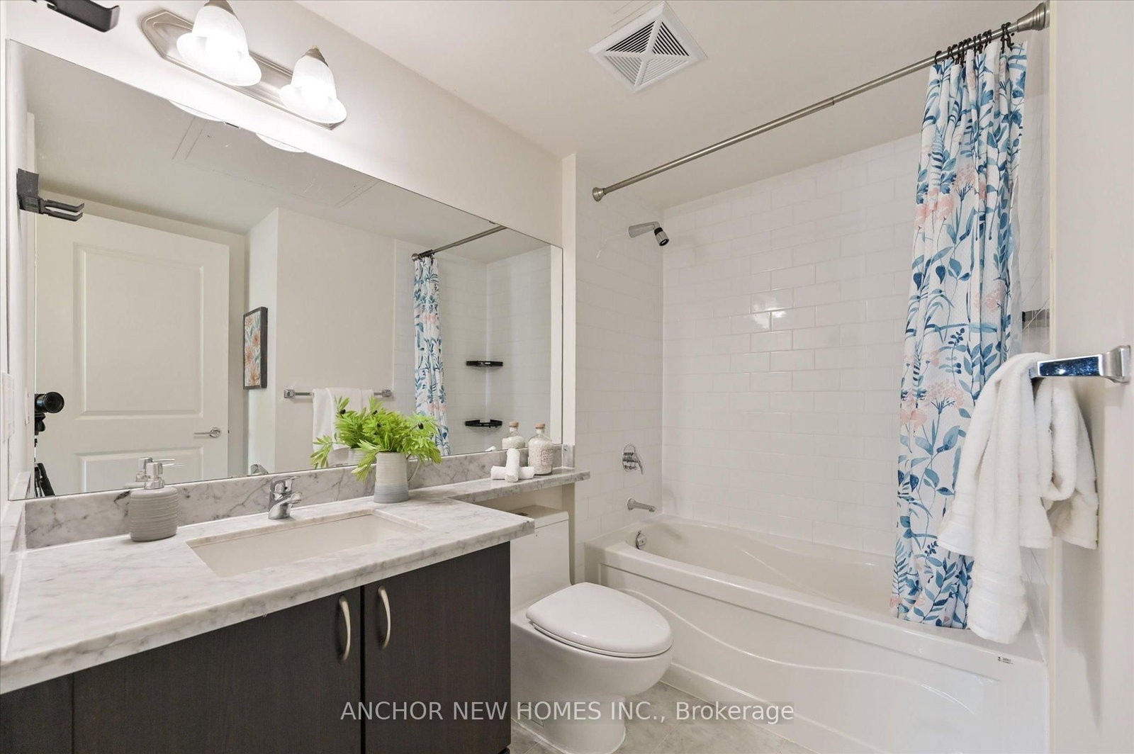 57 Upper Duke Crescent, Unit 210 - Photo 25