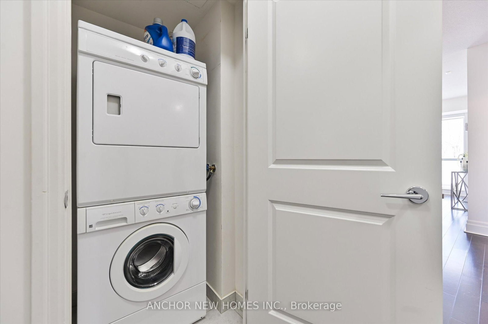 57 Upper Duke Crescent, Unit 210 - Photo 26