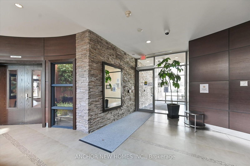 210 - 57 Upper Duke Cres, Markham, L6G 0B9 | Image 3