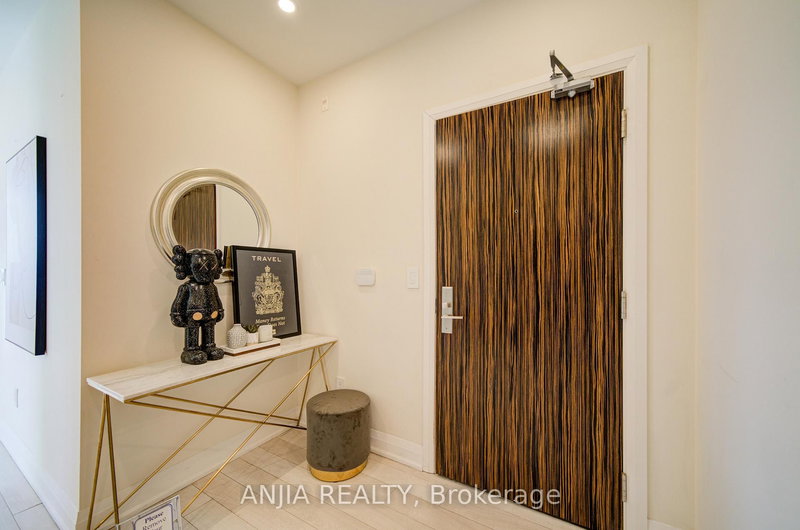 507 - 8763 Bayview Ave, Richmond Hill, L4B 3V1 | Image 3