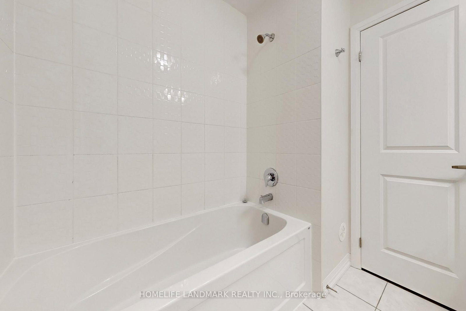 Townhouse for sale at 34 Stoeber Lane, Markham, Ontario, L6B 1R2 - Box Grove - MLS: N12974642