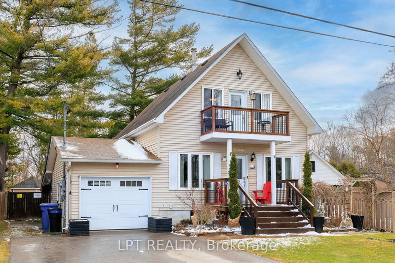 11 Hardwood Dr, Georgina, L0E 1L0 | Image 2