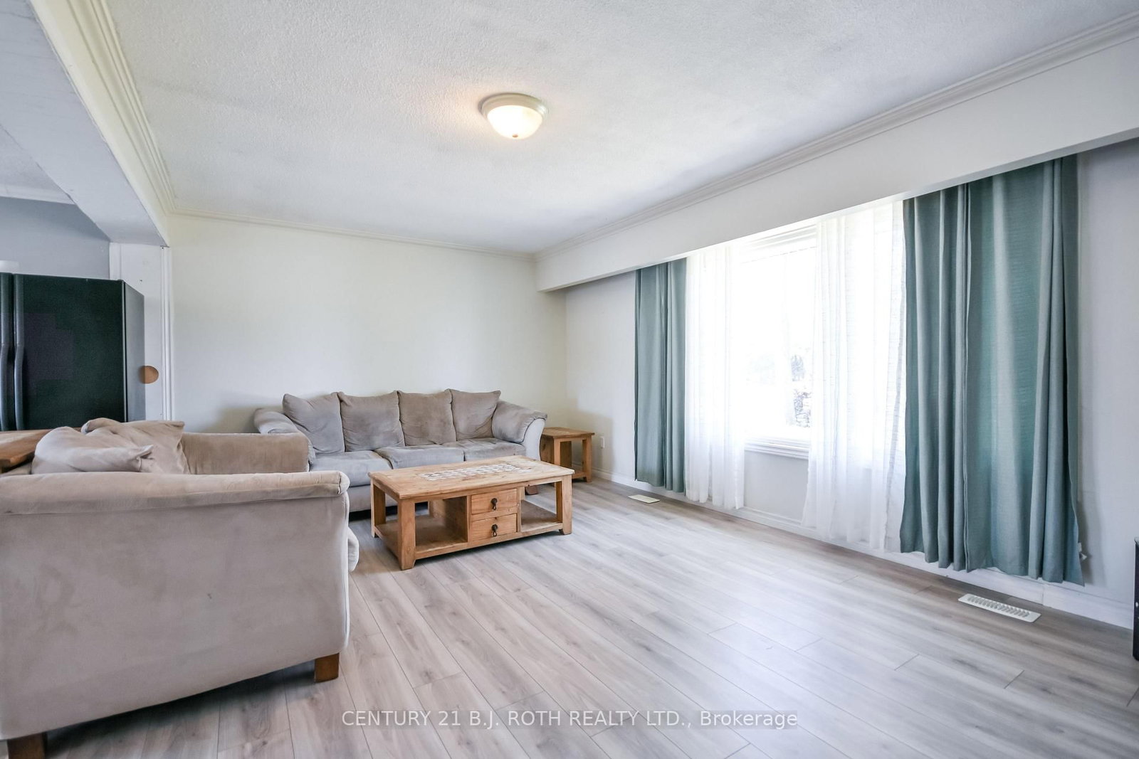 Detached House for sale at 3039 Poplar Road, Innisfil, Ontario, L9S 2J9 - Rural Innisfil - MLS: N12974978