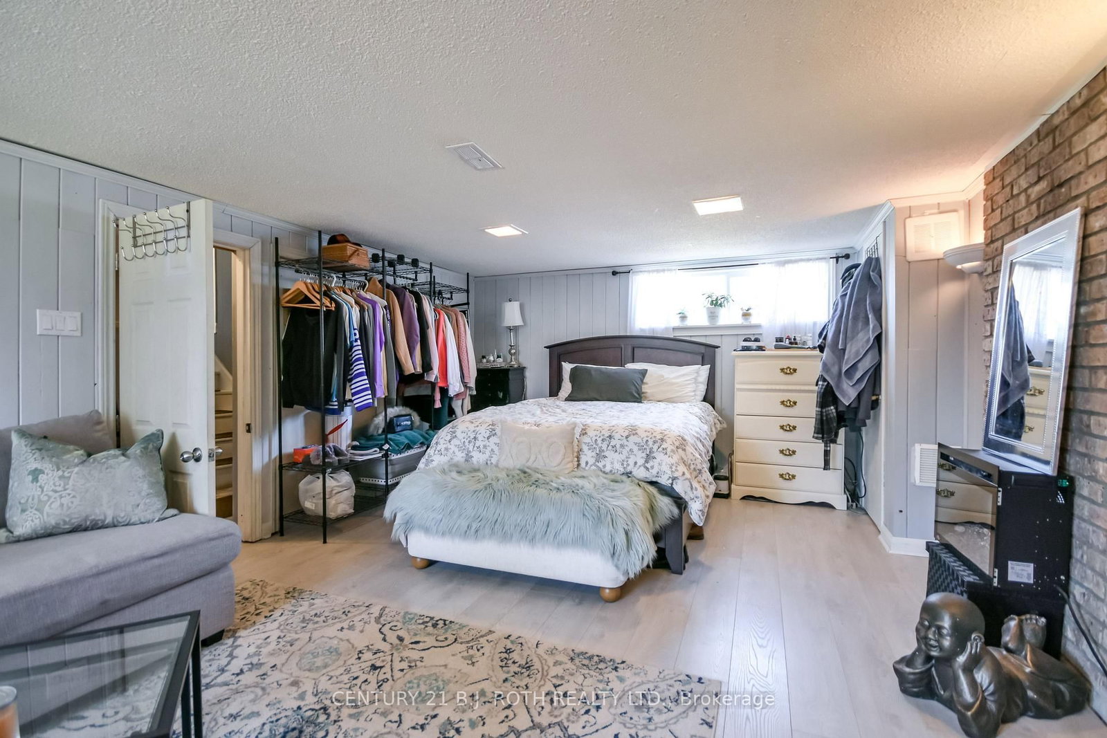 Detached House for sale at 3039 Poplar Road, Innisfil, Ontario, L9S 2J9 - Rural Innisfil - MLS: N12974978