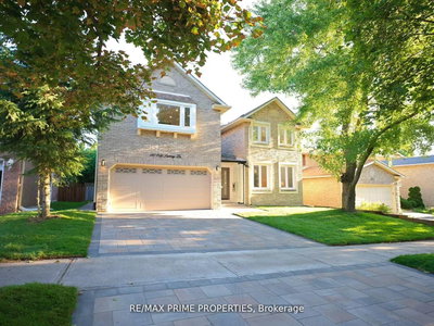 137 Old Surrey Lane | Richmond Hill | Image