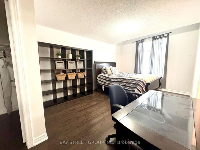 Upper Two Beds + One Bath - 1003 Green Street