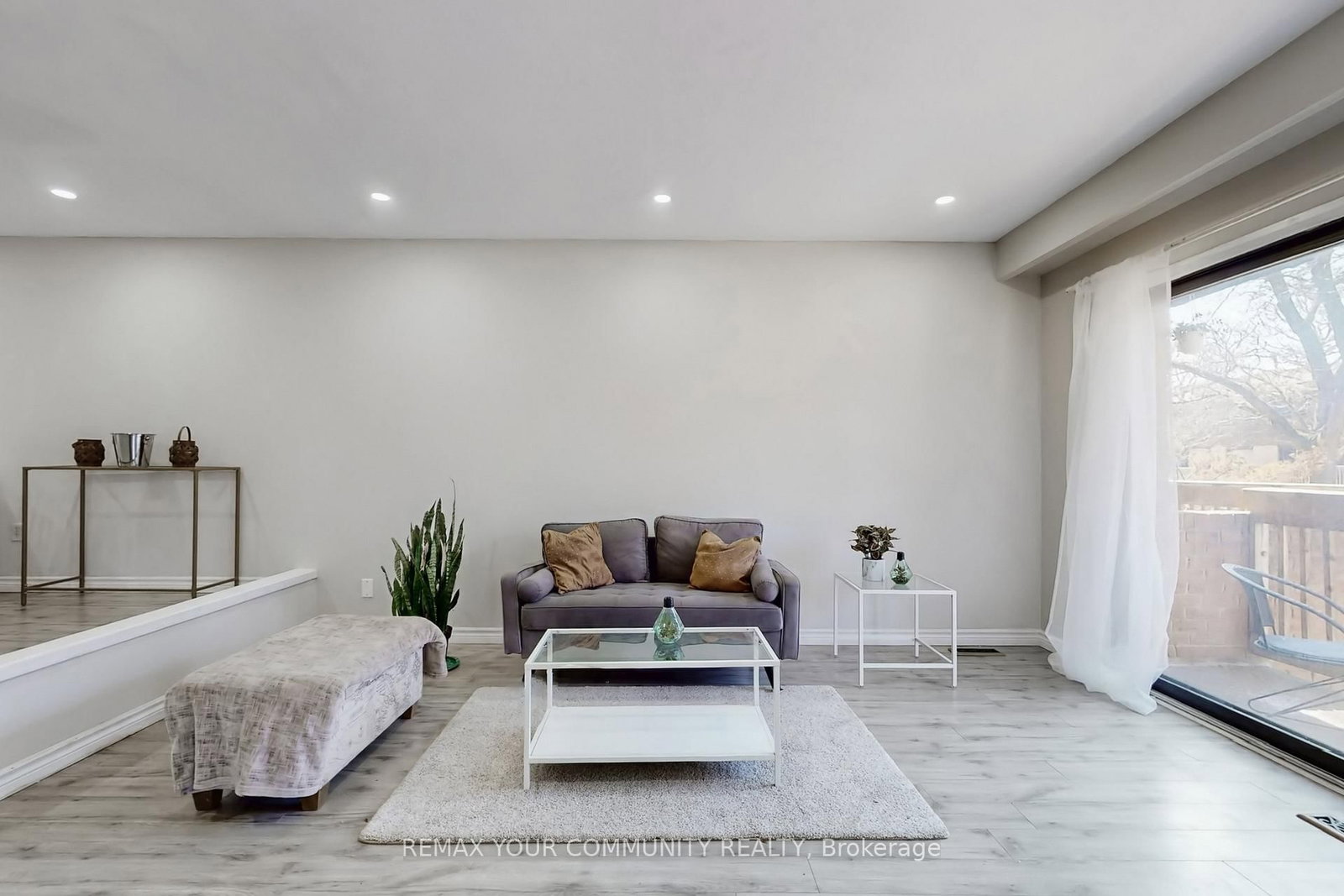 72 Ashglen Way, Unit 16 - Photo 8