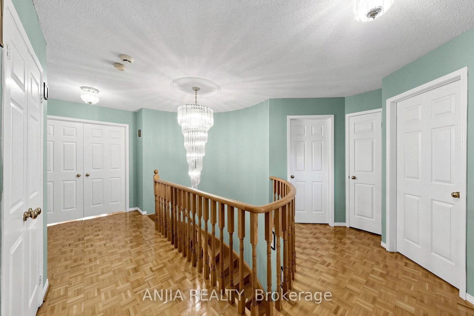 Detached House for sale at 84 Havagal Crescent, Markham, Ontario, L3P 7G5 - Markville - MLS: N12976222