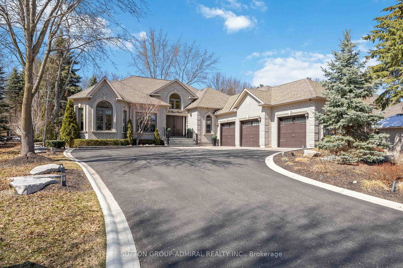 71 Glacier Crt, Vaughan, L6A 2V3 | Image 2