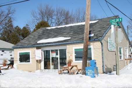 51 Lake Drive N