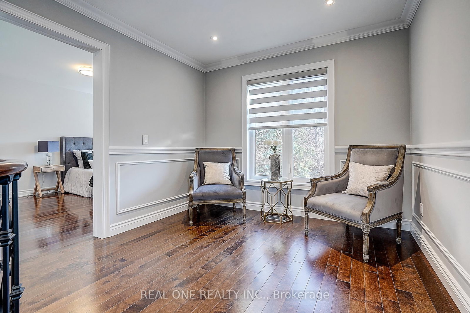 Detached House for sale at 4 Casson Place, Markham, Ontario, L3R 0G2 - Unionville - MLS: N12976324