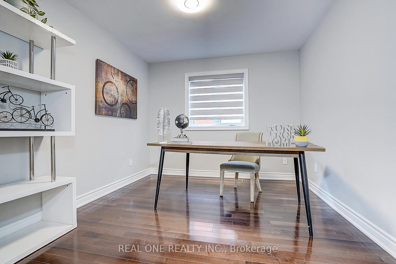 Detached House for sale at 4 Casson Place, Markham, Ontario, L3R 0G2 - Unionville - MLS: N12976324