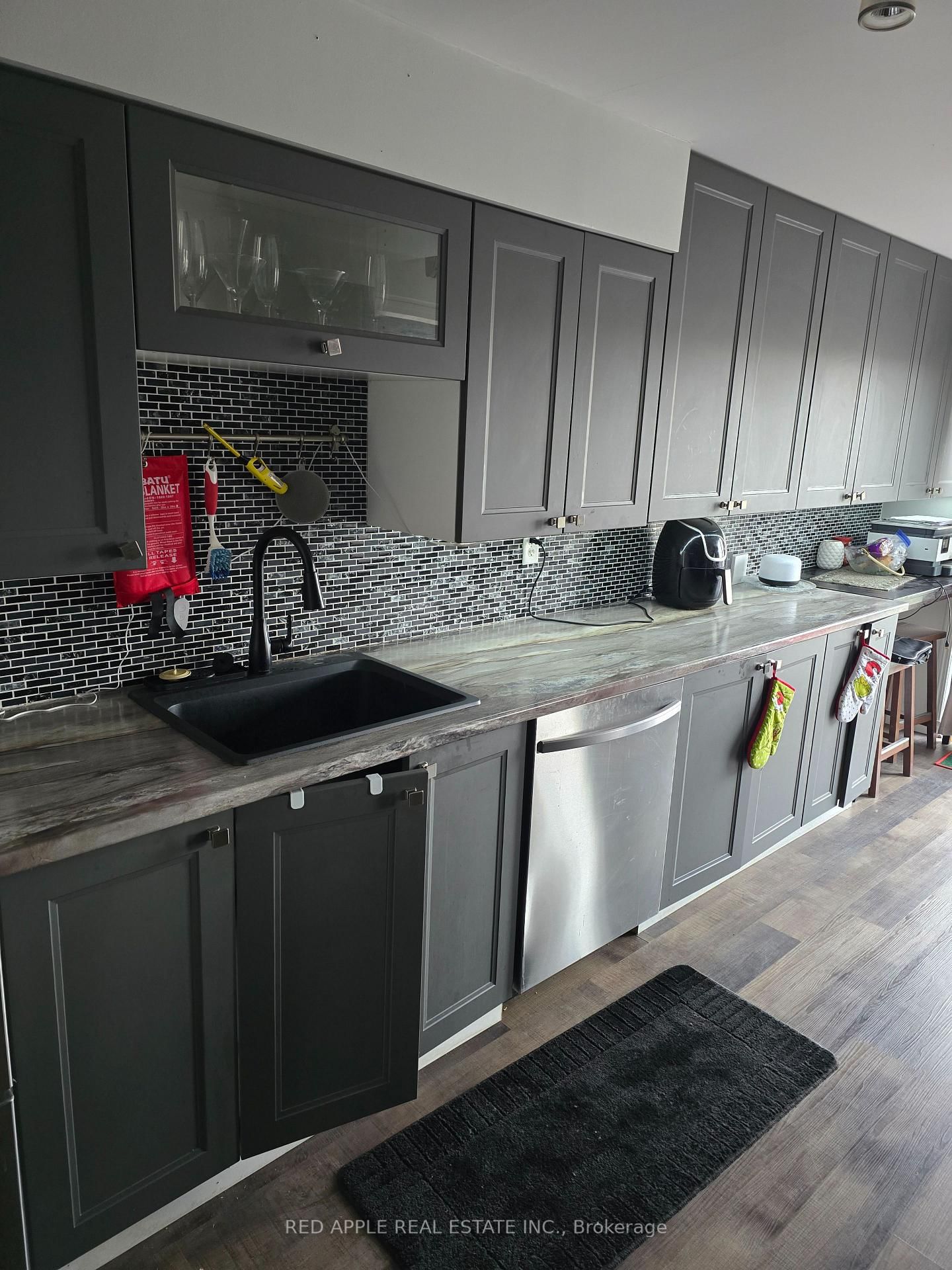 Townhouse for sale at 2029 Swan Street, Innisfil, Ontario, L9S 0B5 - Alcona - MLS: N12976332