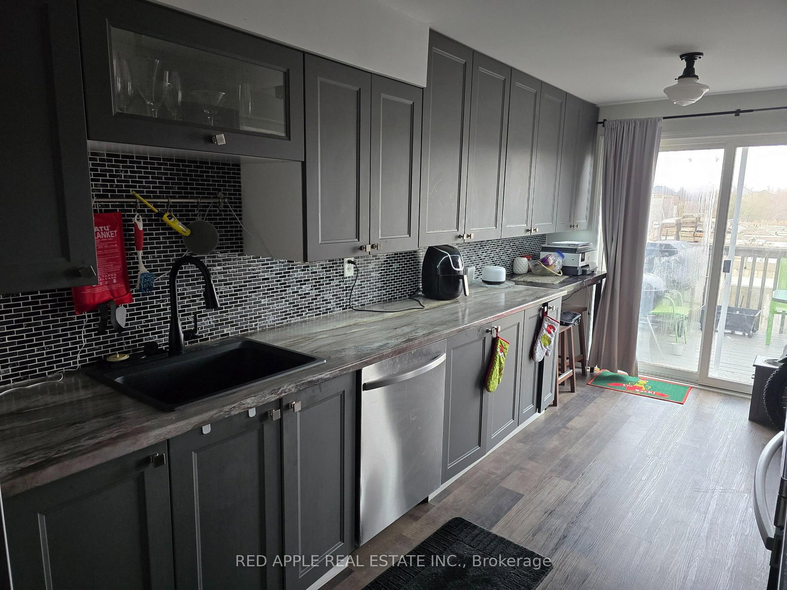 Townhouse for sale at 2029 Swan Street, Innisfil, Ontario, L9S 0B5 - Alcona - MLS: N12976332