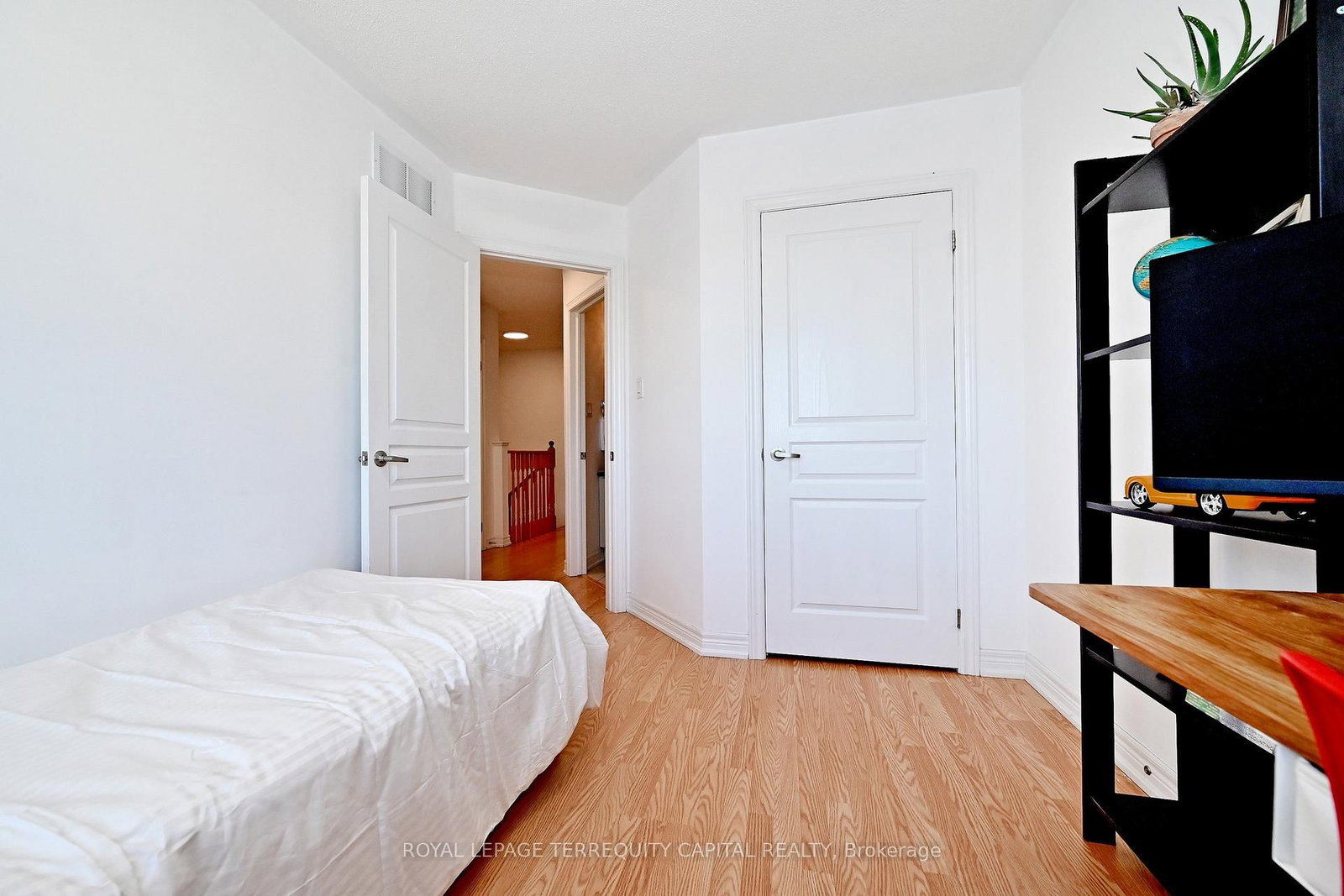 Townhouse for sale at 77 Benjamin Hood Crescent, Vaughan, Ontario, L4K 5M7 - Patterson - MLS: N12976474