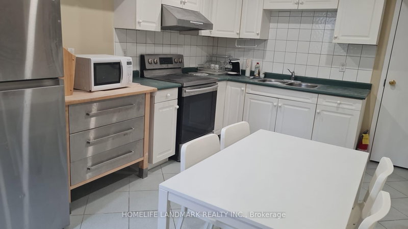 Bsmt - 38 Lois Dr, Vaughan, L4H 1H8 | Image 2