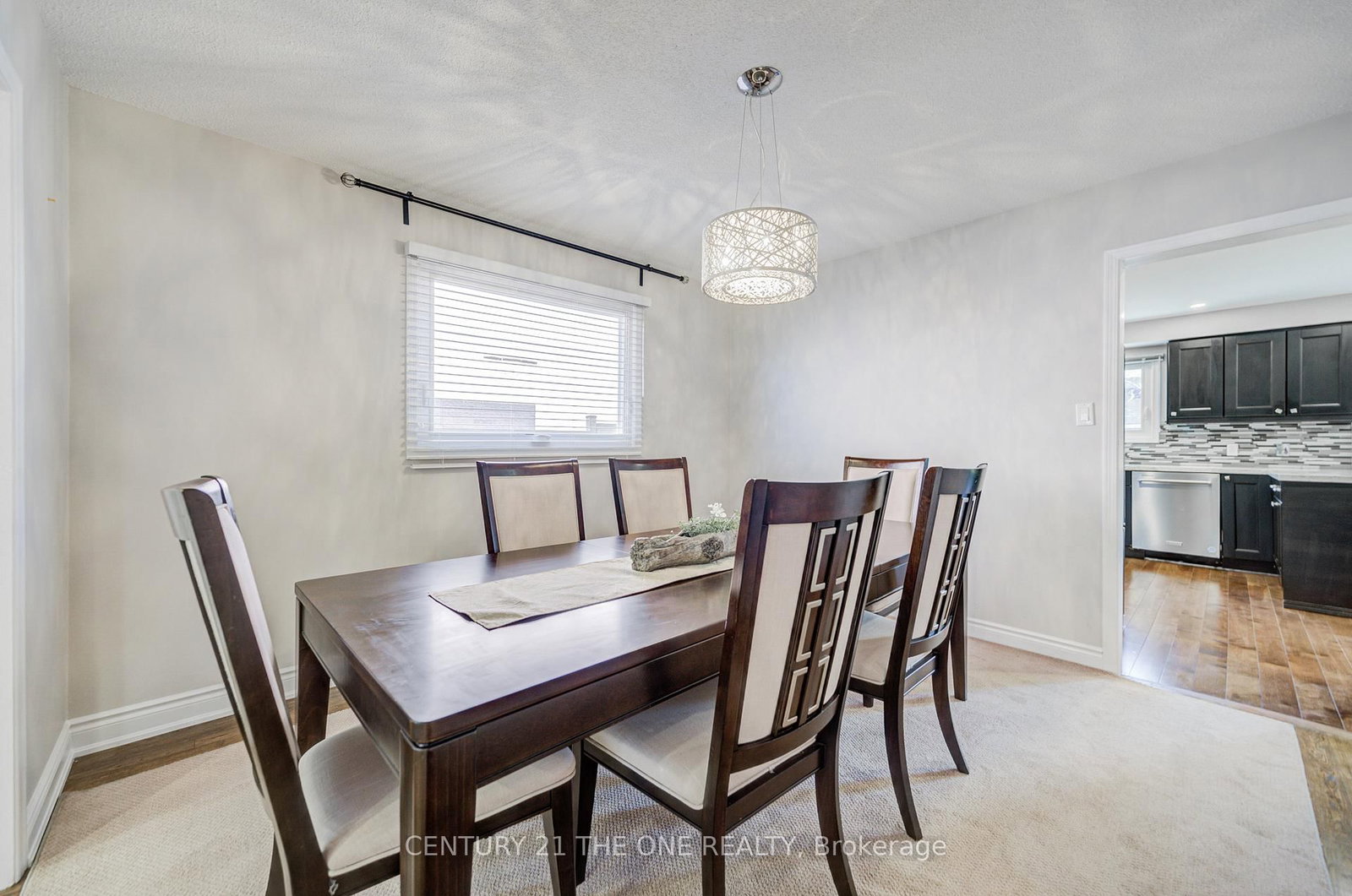 Detached House for sale at 21 Larratt Lane, Richmond Hill, Ontario, L4C 9J1 - Westbrook - MLS: N12976576