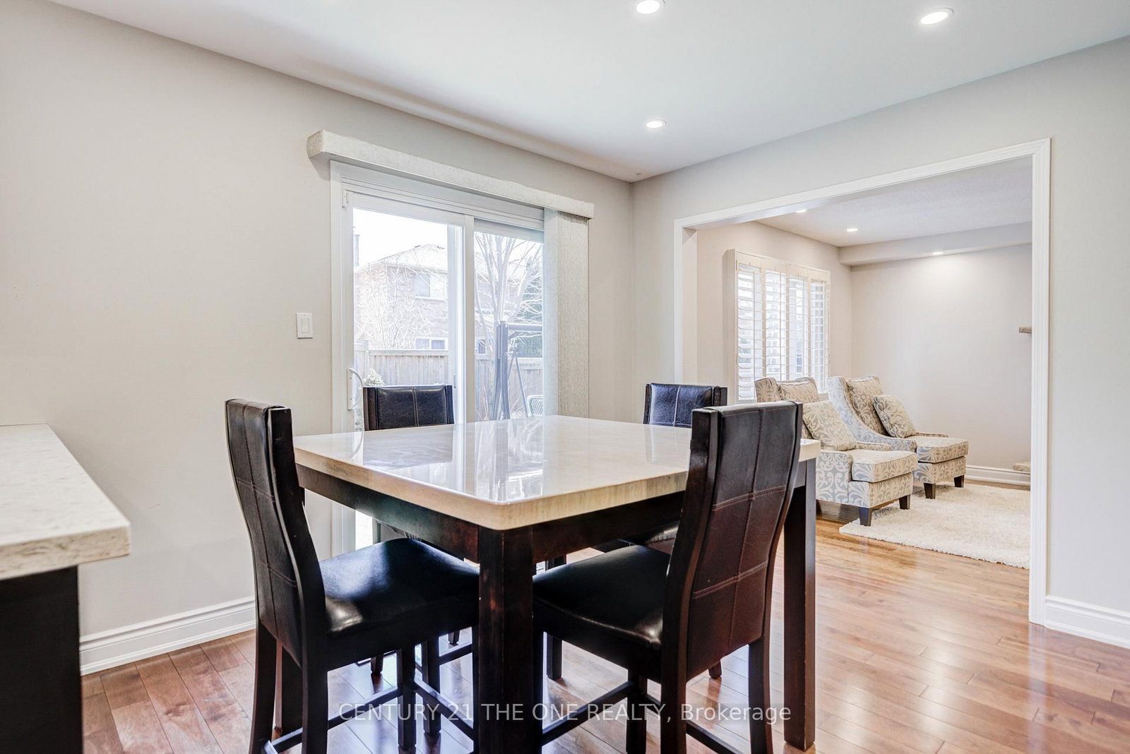 Detached House for sale at 21 Larratt Lane, Richmond Hill, Ontario, L4C 9J1 - Westbrook - MLS: N12976576