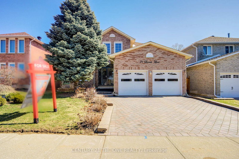 21 Larratt Lane, Richmond Hill, L4C 9J1 | Image 2