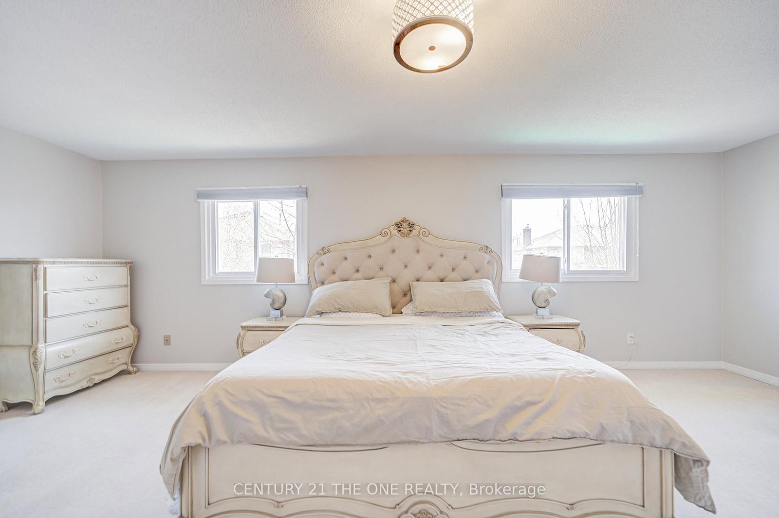 Detached House for sale at 21 Larratt Lane, Richmond Hill, Ontario, L4C 9J1 - Westbrook - MLS: N12976576