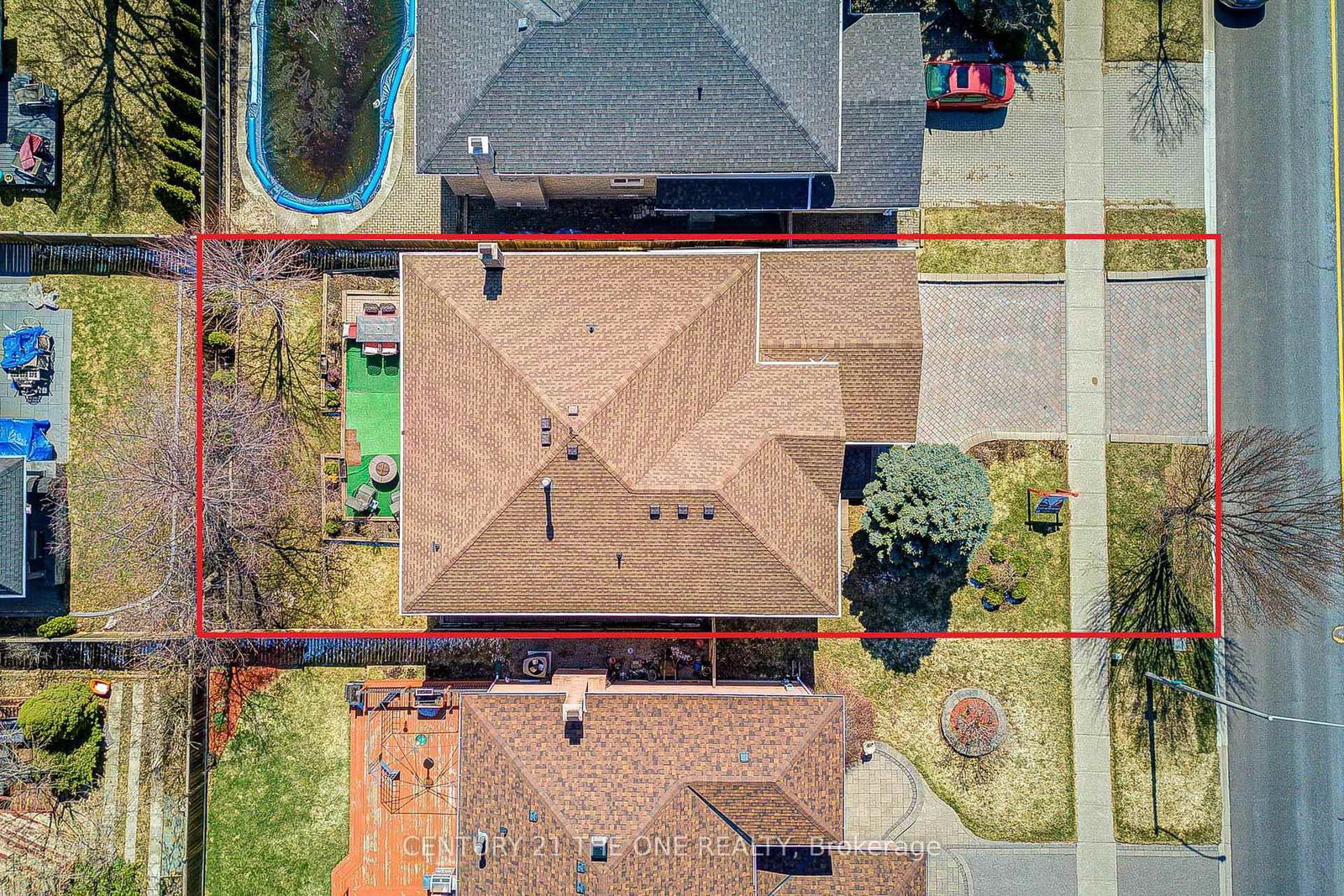 Detached House for sale at 21 Larratt Lane, Richmond Hill, Ontario, L4C 9J1 - Westbrook - MLS: N12976576