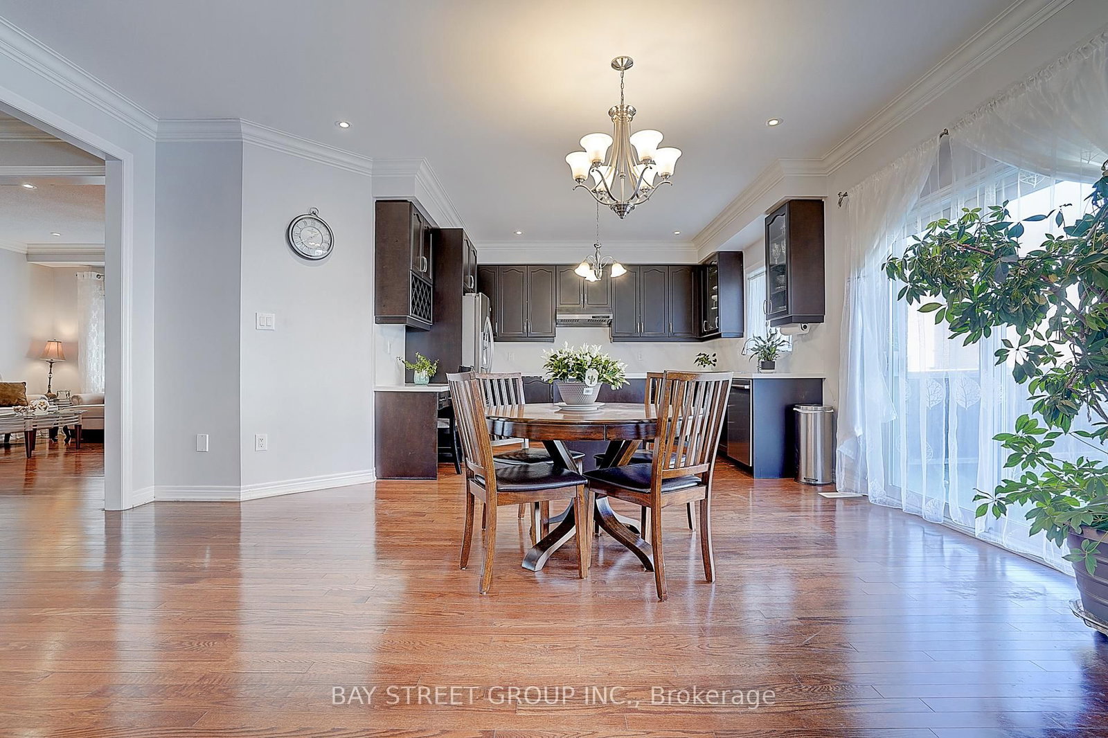 Detached House for sale at 90 Gable Avenue, Markham, Ontario, L6C 2W6 - Berczy - MLS: N12976604