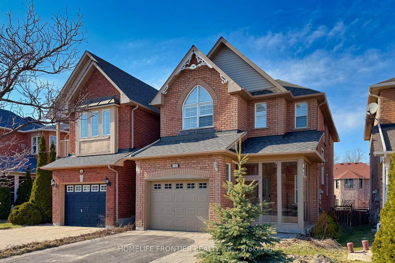 102 Antique Dr, Richmond Hill, L4E 4G3 | Image 2