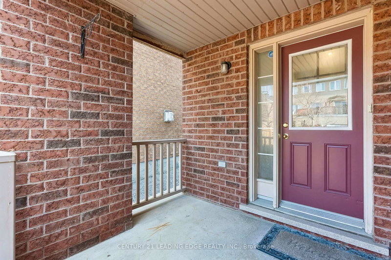 8 Pinecliff Ave, Markham, L6B 0K2 | Image 3