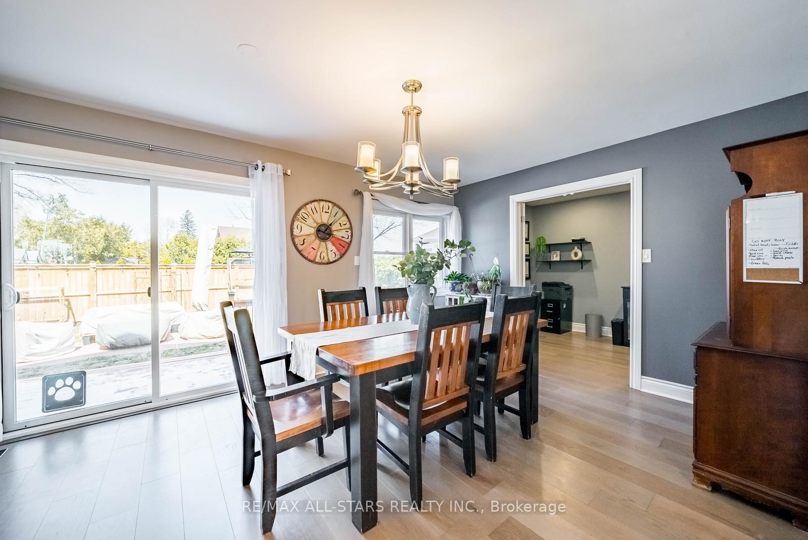 263 Sunset Boulevard - Photo 16