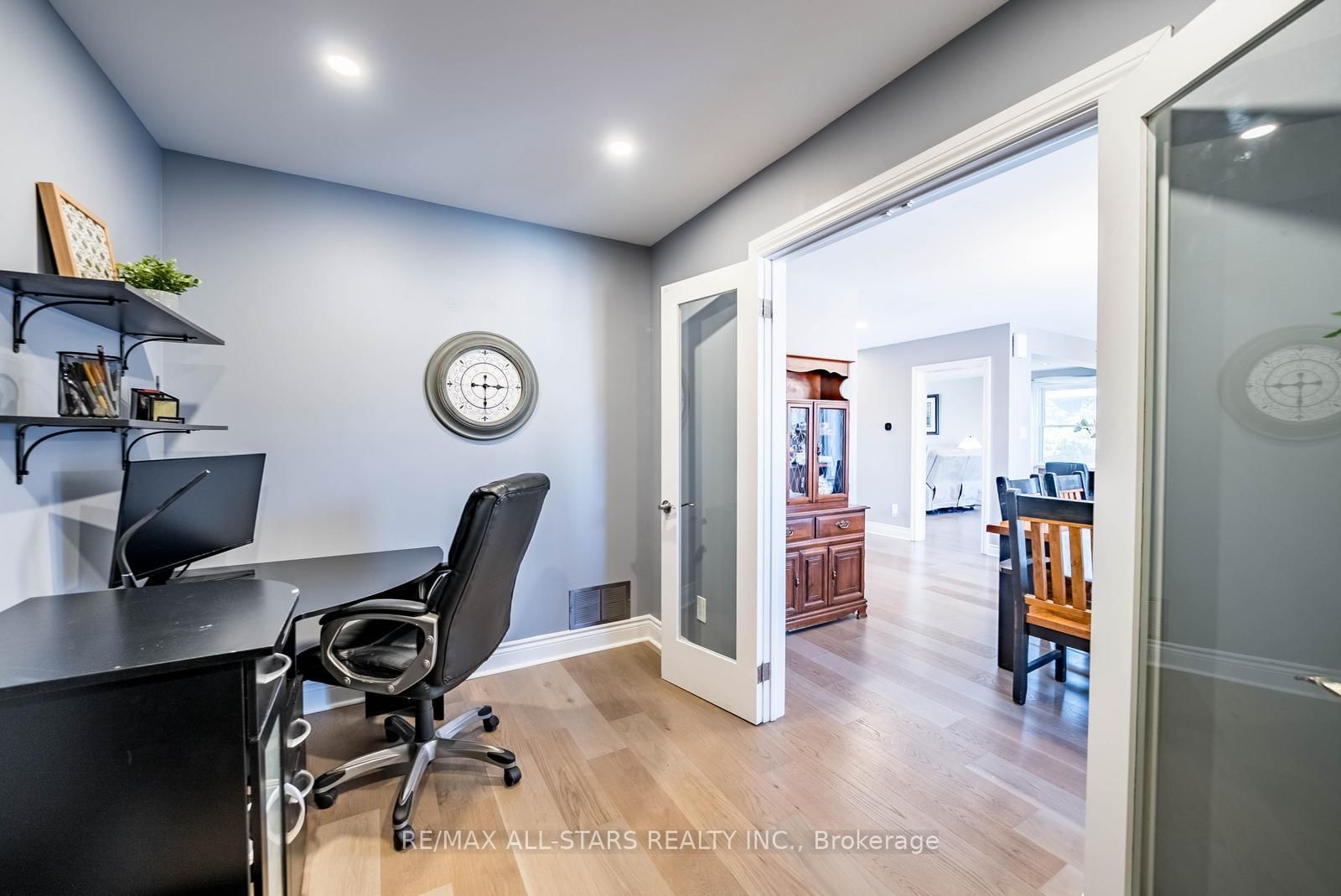 263 Sunset Boulevard - Photo 18