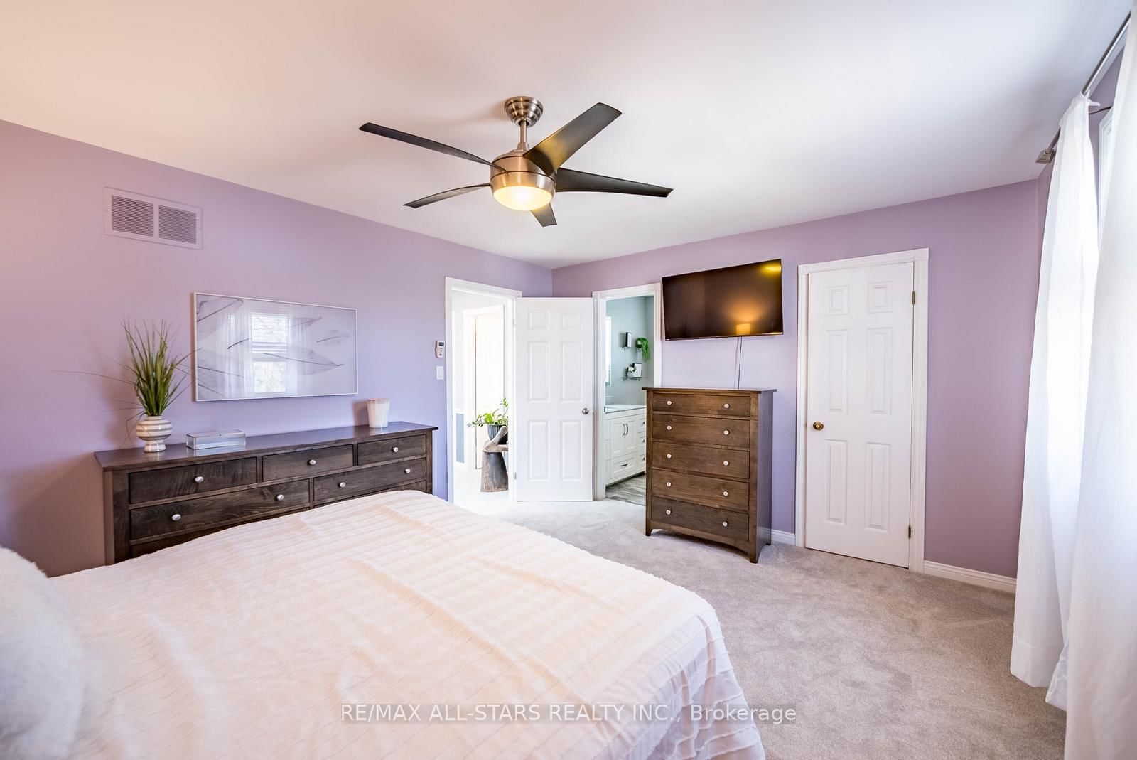 263 Sunset Boulevard - Photo 21