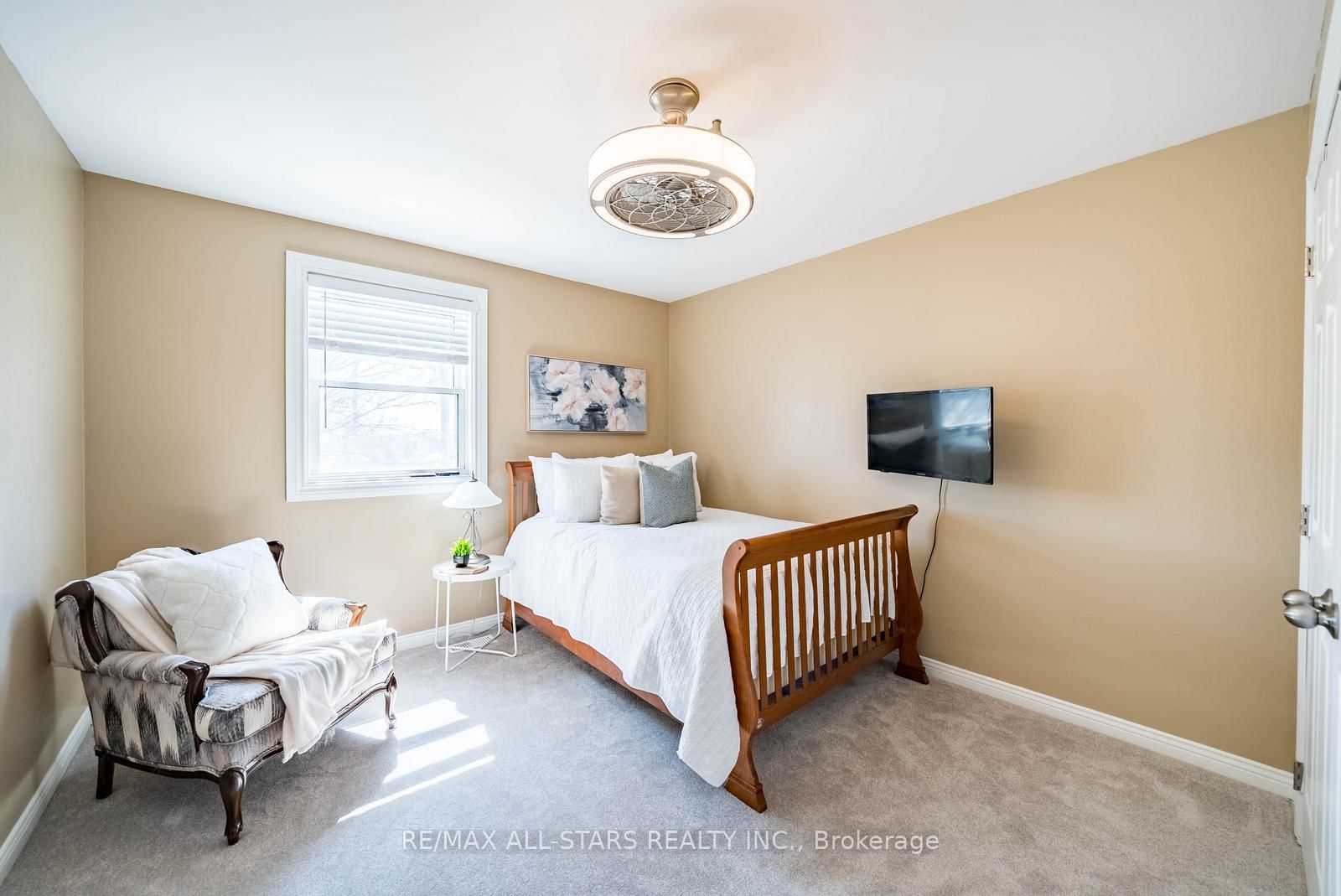 263 Sunset Boulevard - Photo 23