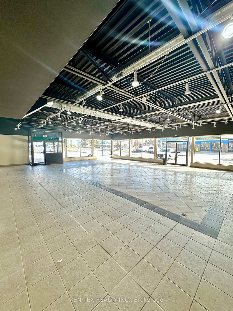 Main Floor - 5781 Highway 7 W, Vaughan, L4L 1T7 | Image 2
