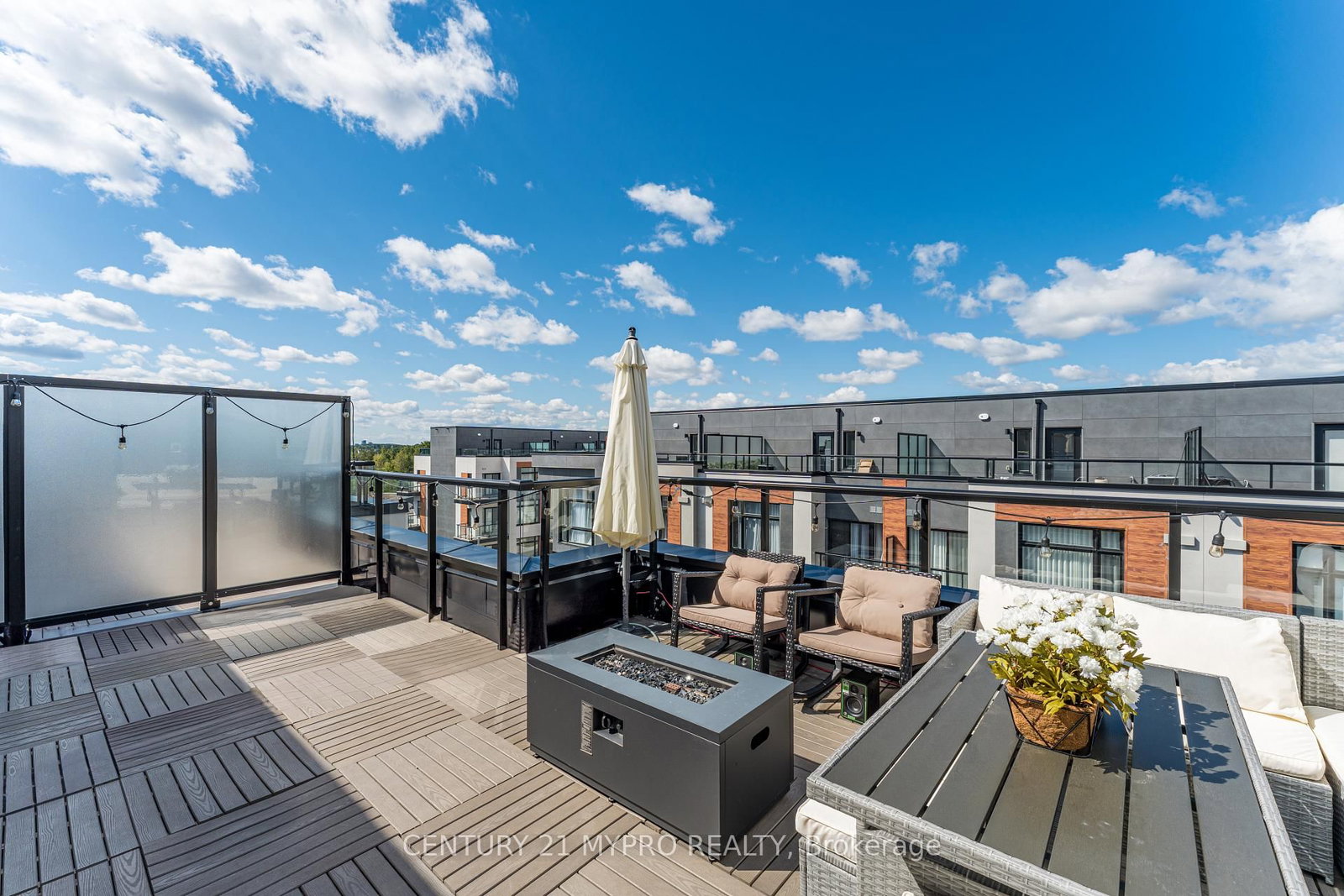 14 David Eyer Road, Unit 1007 - Photo 17