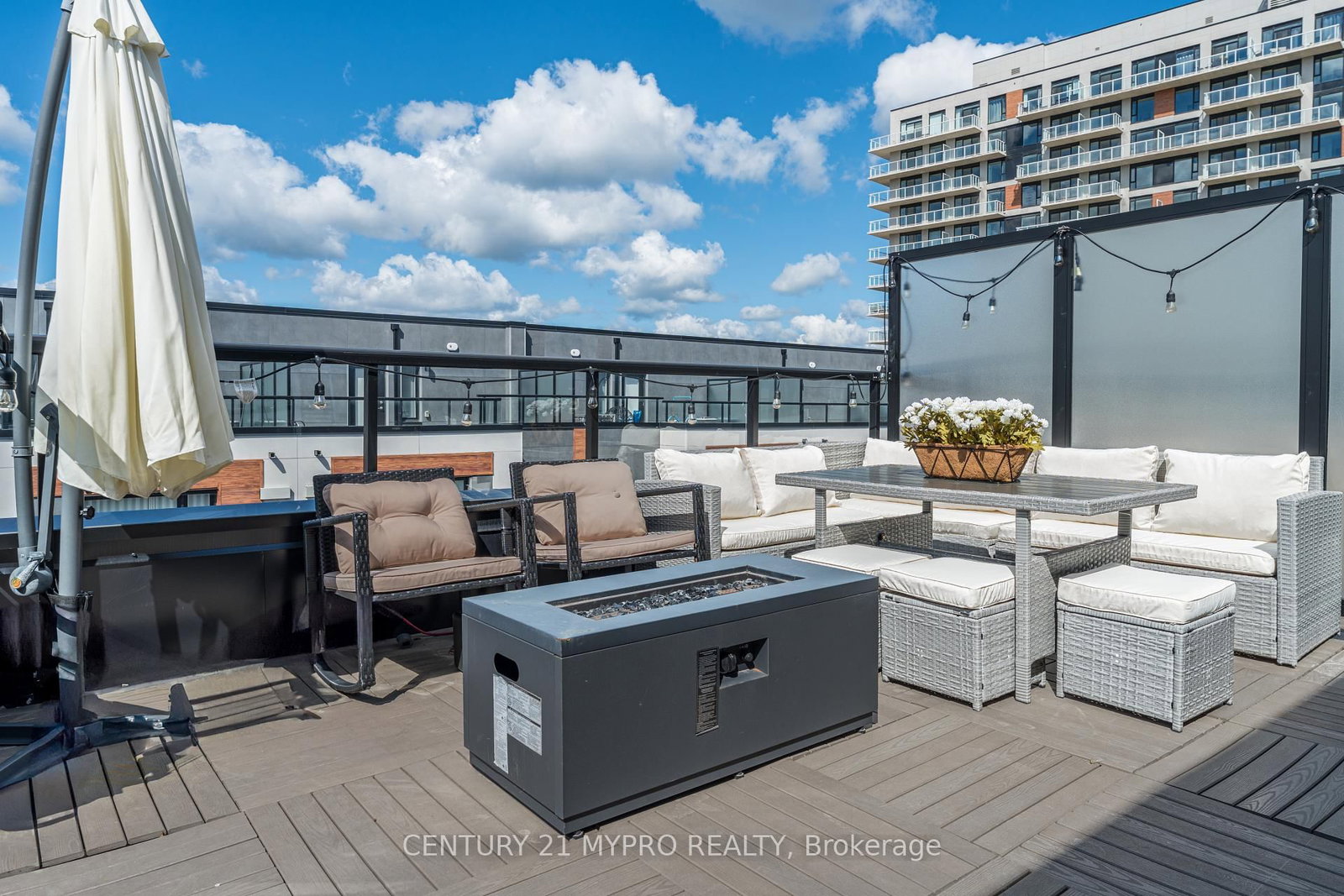 14 David Eyer Road, Unit 1007 - Photo 19