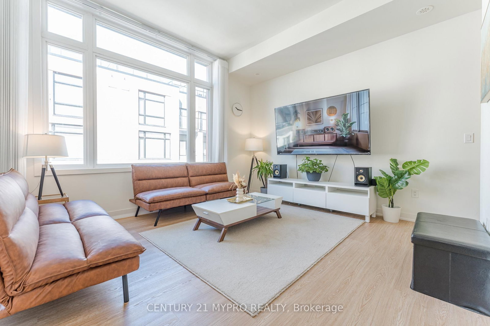 14 David Eyer Road, Unit 1007 - Photo 9