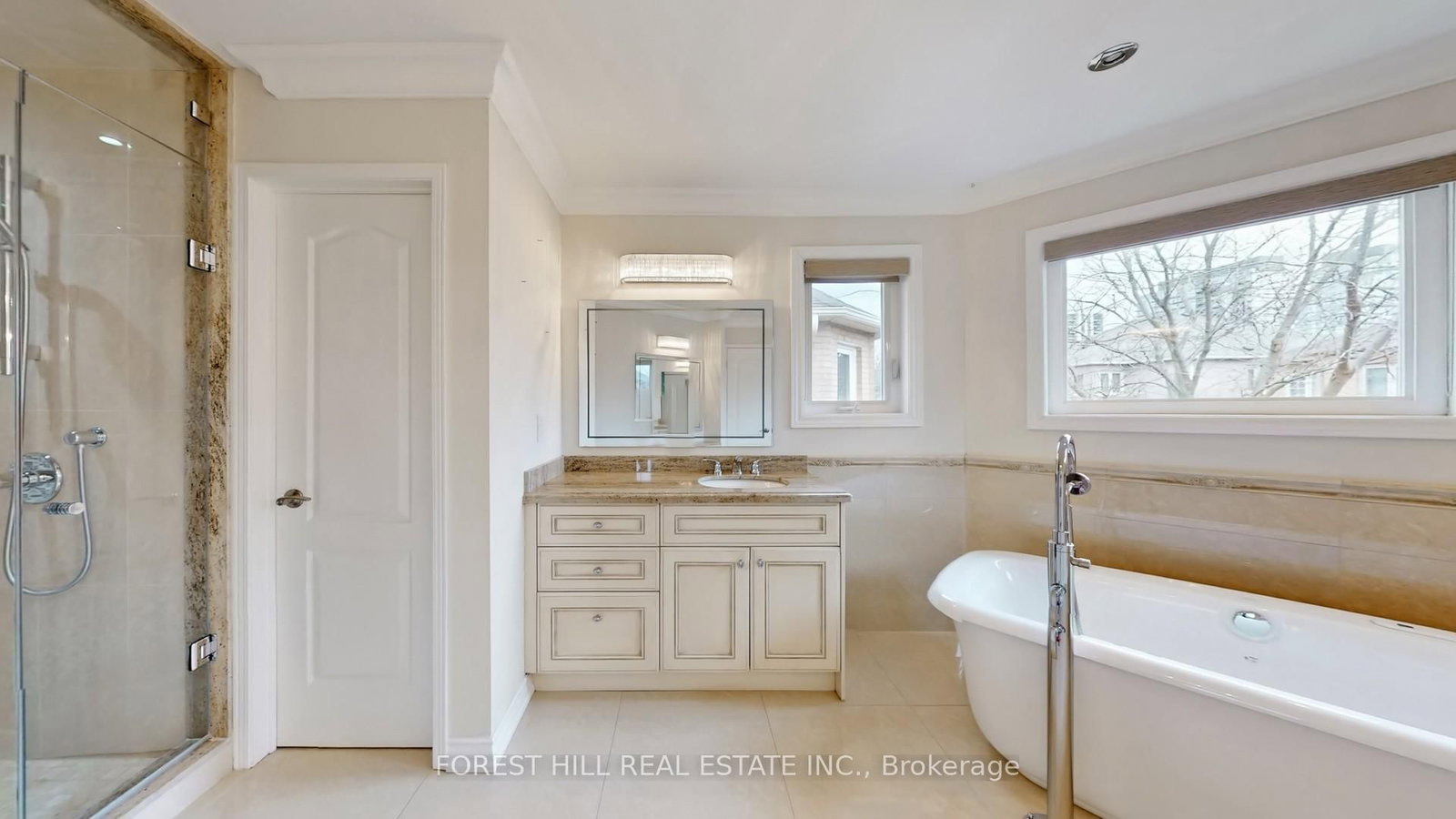 Detached House for sale at 47 Edenbridge Drive, Vaughan, Ontario, L4J 7V1 - Beverley Glen - MLS: N12977602