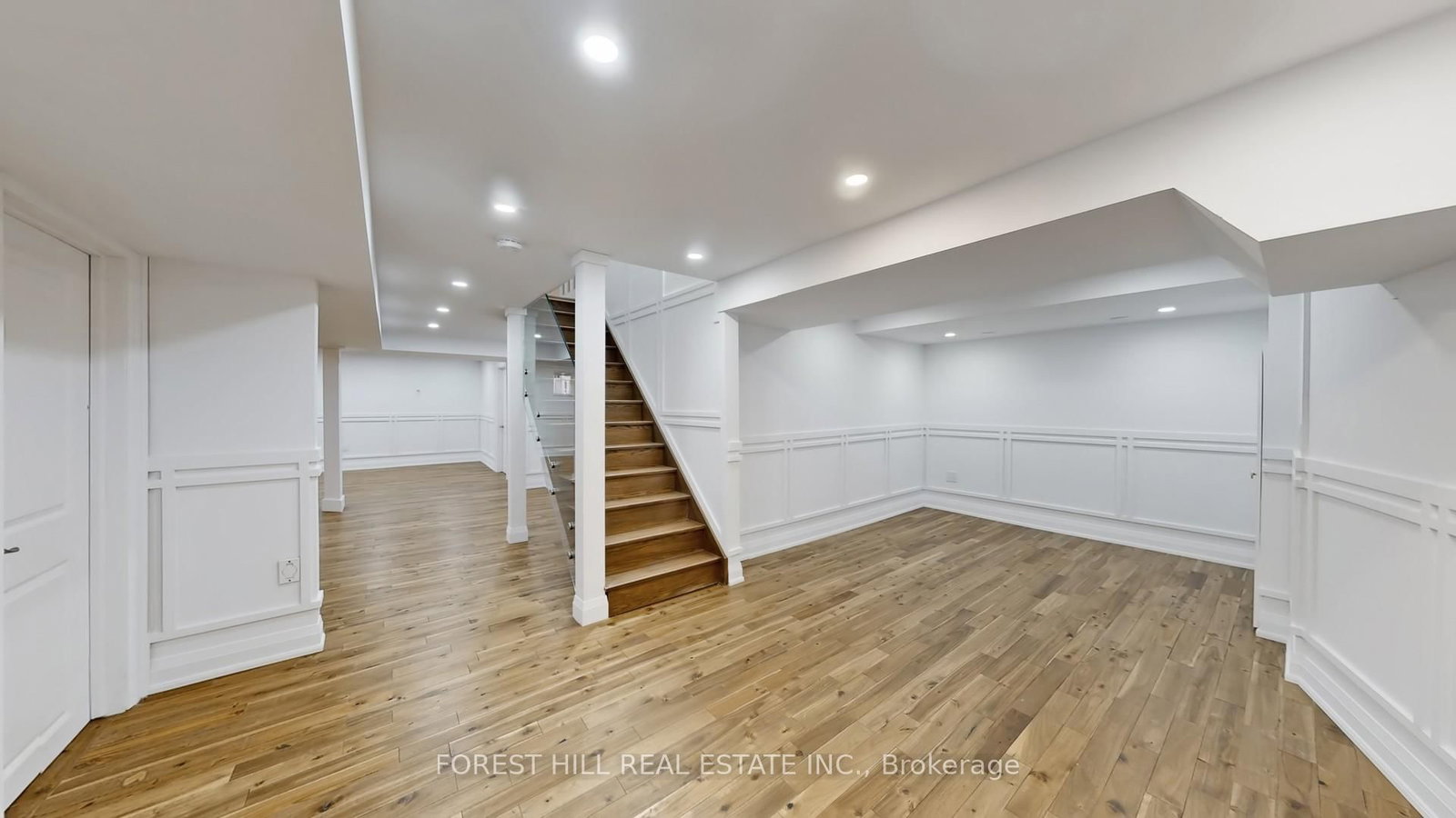 Detached House for sale at 47 Edenbridge Drive, Vaughan, Ontario, L4J 7V1 - Beverley Glen - MLS: N12977602