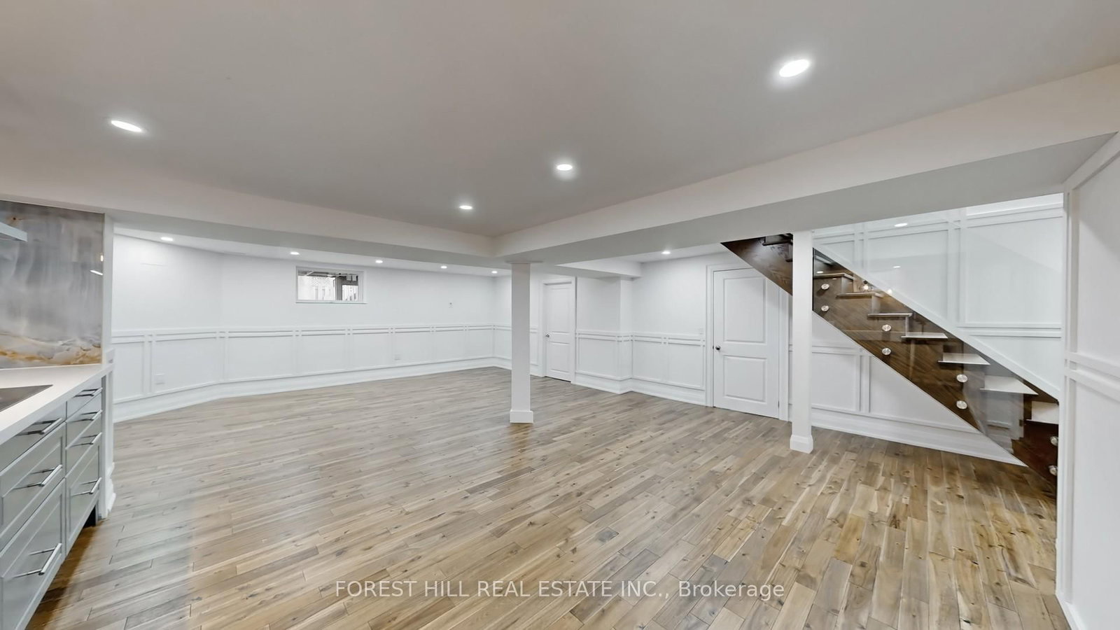 Detached House for sale at 47 Edenbridge Drive, Vaughan, Ontario, L4J 7V1 - Beverley Glen - MLS: N12977602