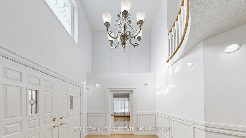 47 Edenbridge Dr, Vaughan, L4J 7V1 | Image 3