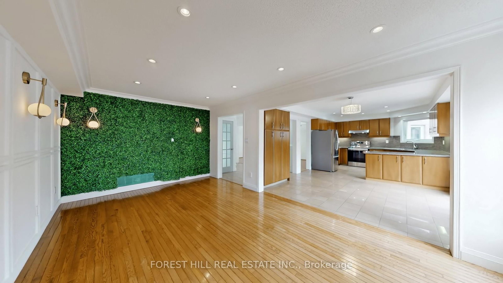 Detached House for sale at 47 Edenbridge Drive, Vaughan, Ontario, L4J 7V1 - Beverley Glen - MLS: N12977602