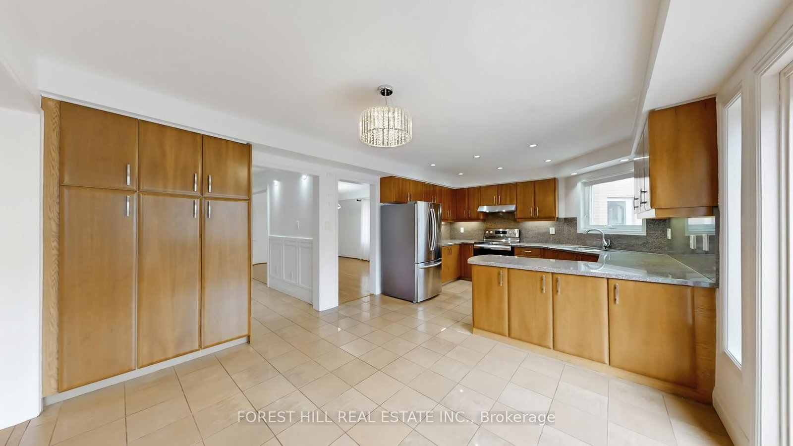 Detached House for sale at 47 Edenbridge Drive, Vaughan, Ontario, L4J 7V1 - Beverley Glen - MLS: N12977602