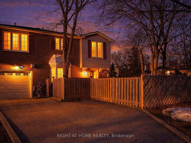 50 Rathfon Cres, Richmond Hill, L4C 5B7 | Image 2